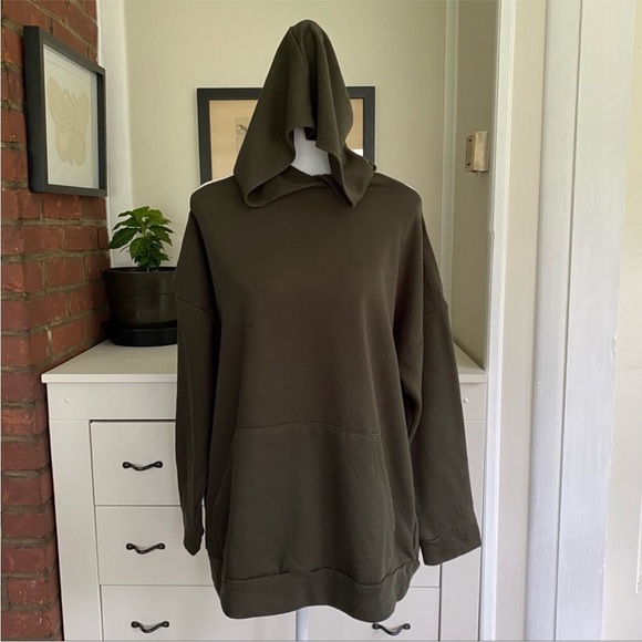 Forever 21 Open Shoulder Hoodie - Picture 3 of 15